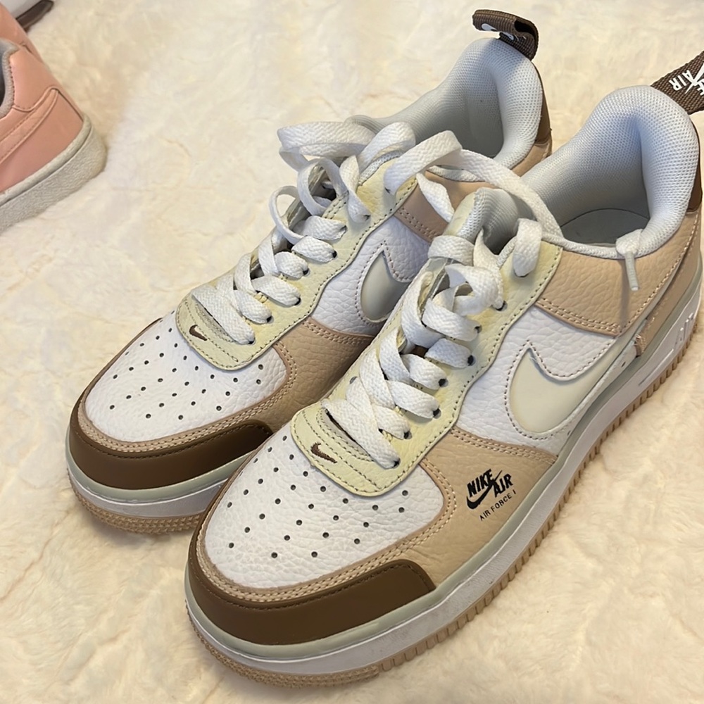Nike Air Force size 6